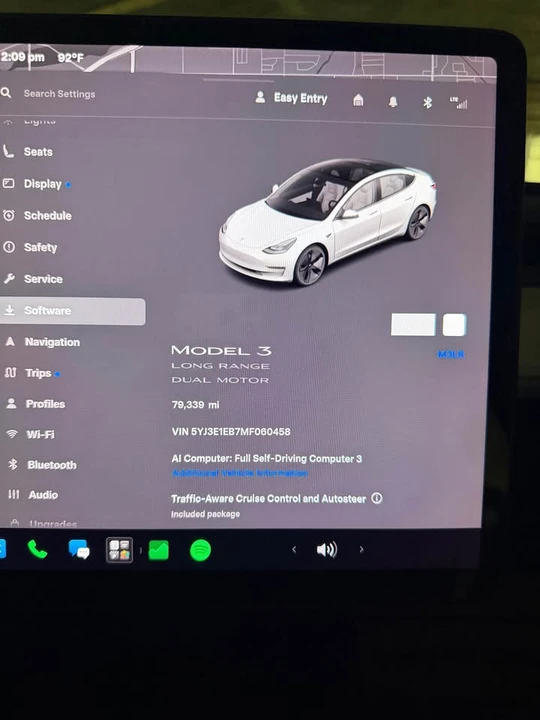 2021 Tesla Model 3 - Image 10 of 11
