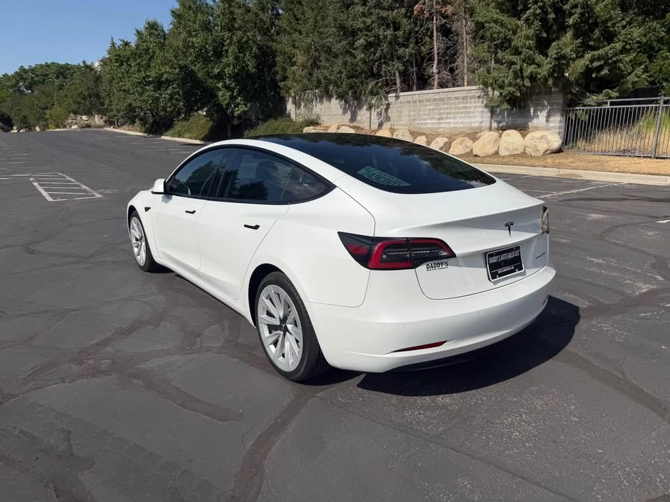2021 Tesla Model 3 - Image 14 of 17