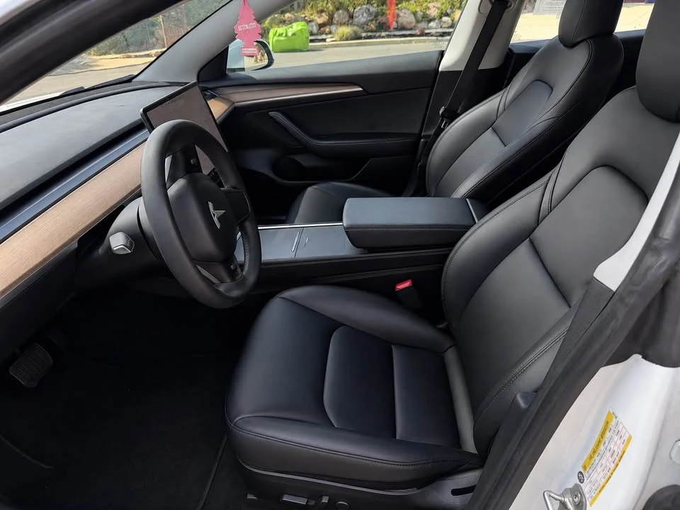 2021 Tesla Model 3 - Image 16 of 17