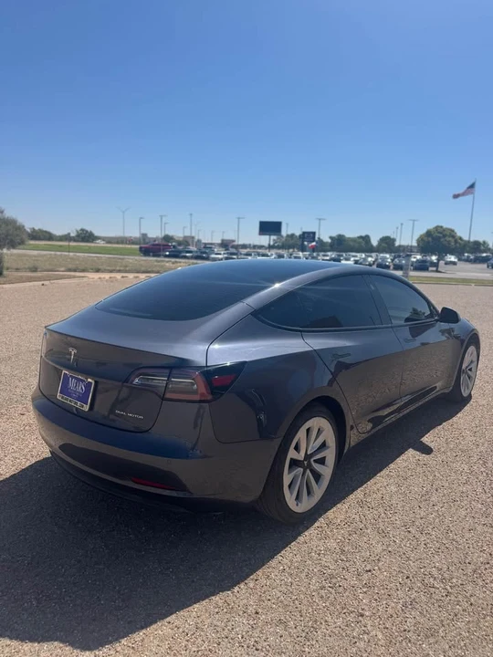 2021 Tesla Model 3 - Image 4 of 11