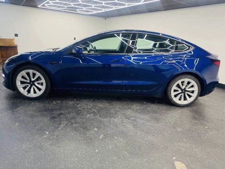 2021 Tesla Model 3 - Image 4 of 8