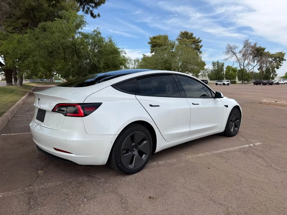2021 Tesla Model 3 - Image 2 of 5