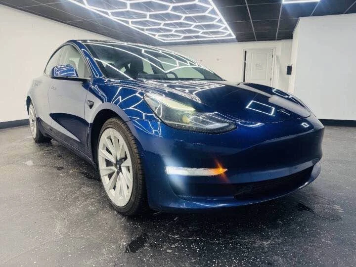 2021 Tesla Model 3 - Image 3 of 8