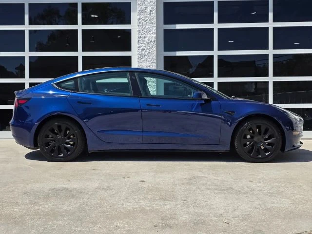 2021 Tesla Model 3 - Image 2 of 21