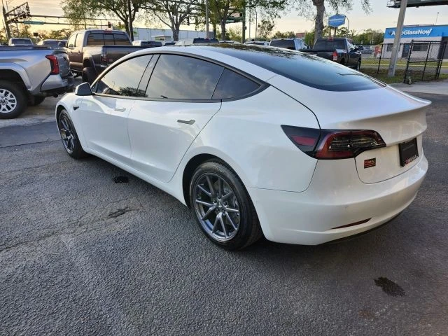 2021 Tesla Model 3 - Image 7 of 21