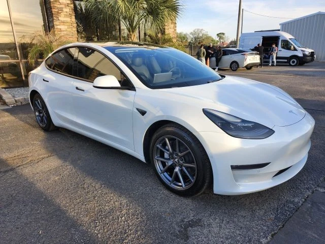 2021 Tesla Model 3 - Image 3 of 21