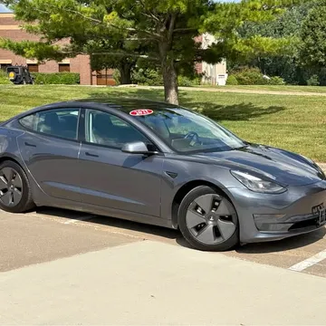 2021 Tesla Model 3 Long Range Sedan 4D