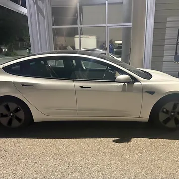 2021 Tesla Model 3 Plus
