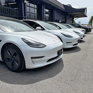 2021 Tesla Model 3 Standard Range Plus