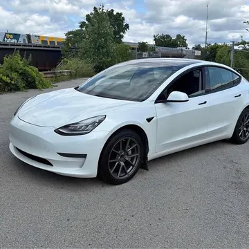 2021 Tesla Model 3 Standard Range
