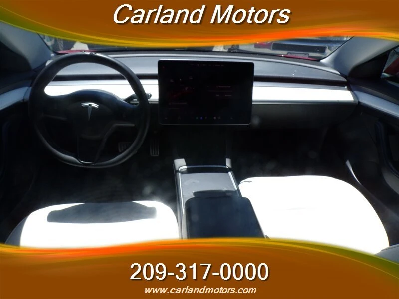 2021 Tesla Model 3 Performance - Image 12 of 18