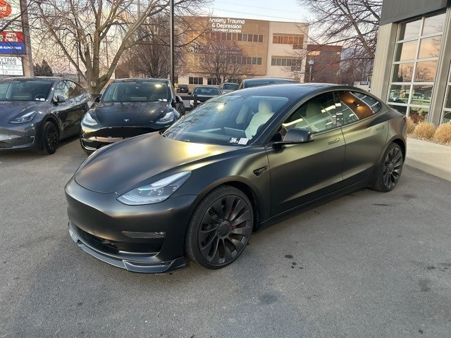 2021 Tesla Model 3 Performance - Image 4 of 21