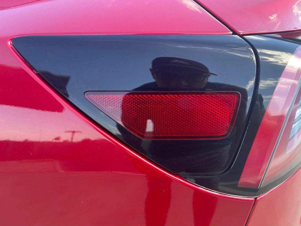 2021 Tesla Model 3 Performance - Image 29 of 31