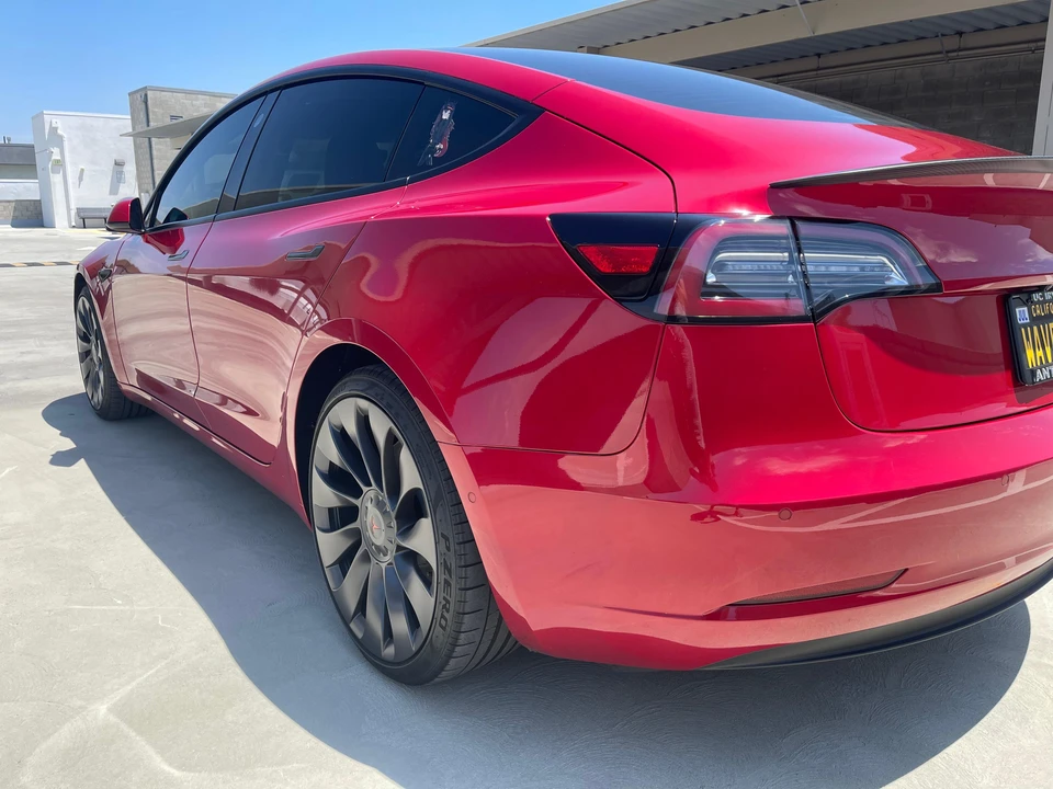 2021 Tesla Model 3 Performance - Image 31 of 31