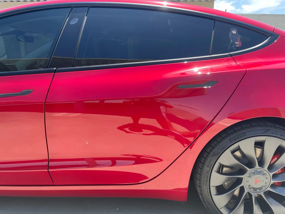 2021 Tesla Model 3 Performance - Image 28 of 31