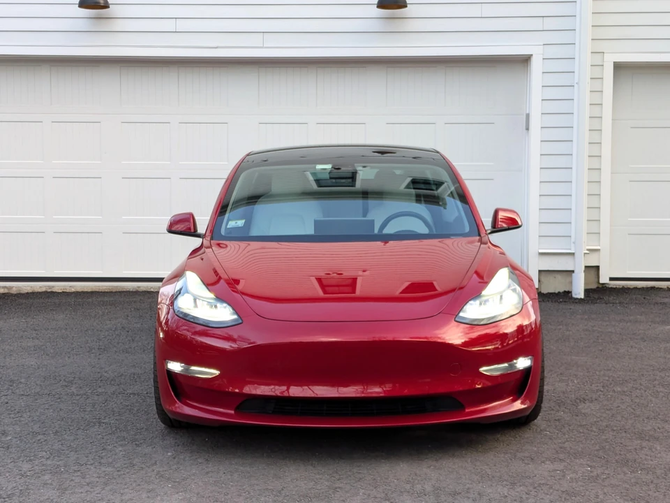 2021 Tesla Model 3 Performance - Image 6 of 31