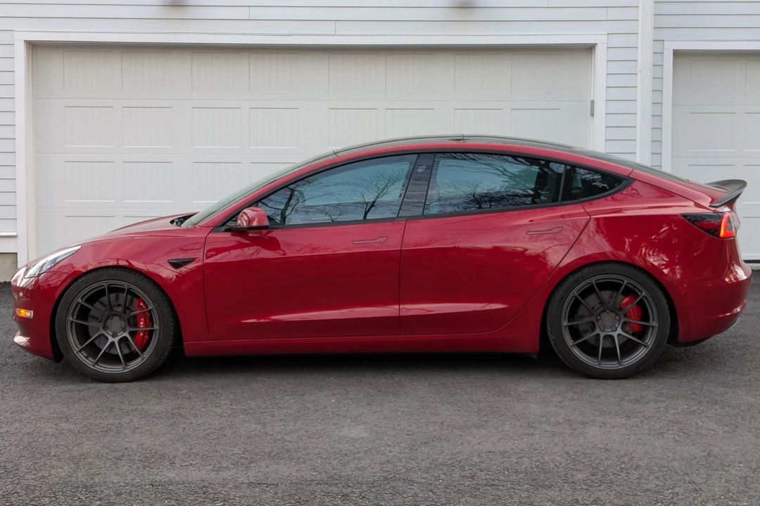 2021 Tesla Model 3 Performance - Image 3 of 31
