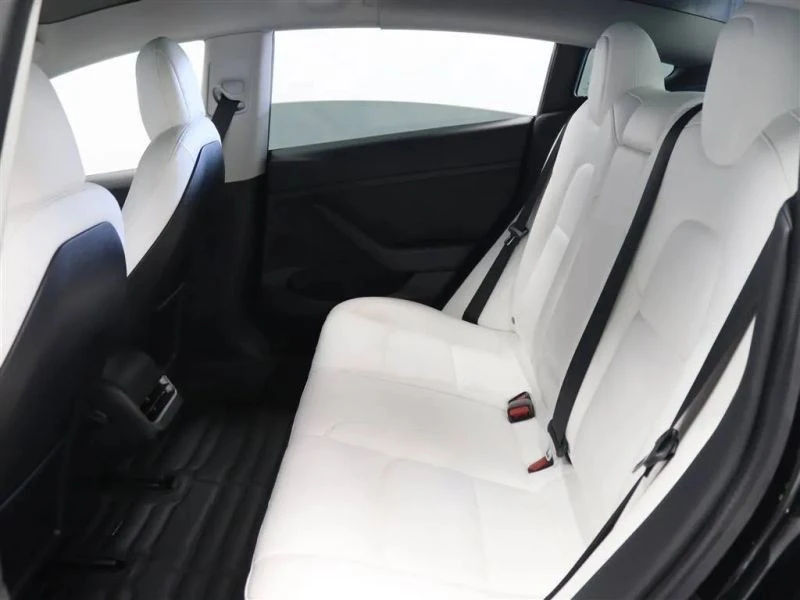 2021 Tesla Model 3 Performance - Image 12 of 12