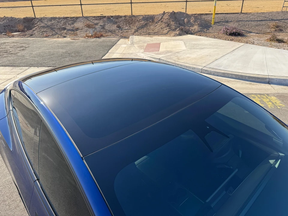 2021 Tesla Model 3 Performance - Image 28 of 31