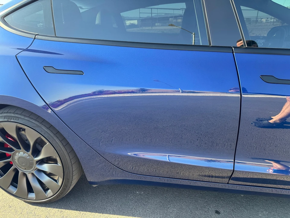 2021 Tesla Model 3 Performance - Image 24 of 31