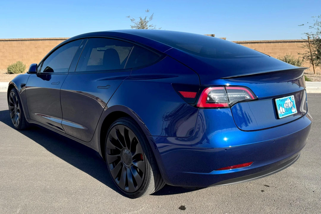 2021 Tesla Model 3 Performance - Image 4 of 31