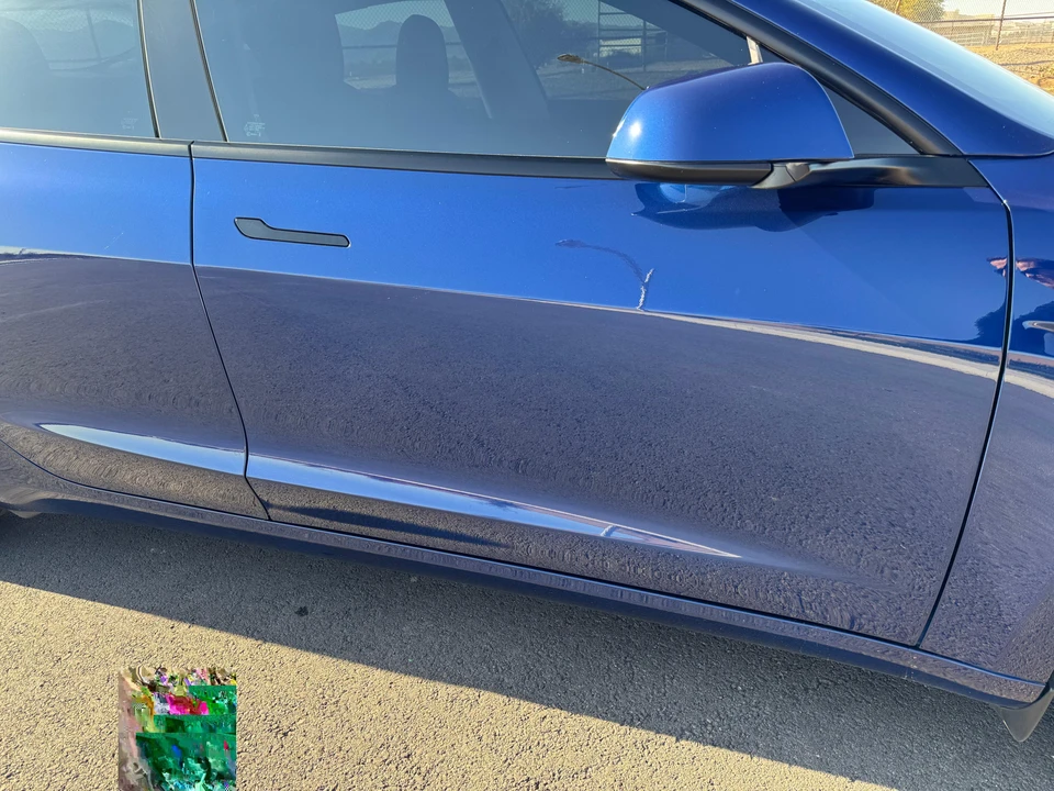 2021 Tesla Model 3 Performance - Image 25 of 31