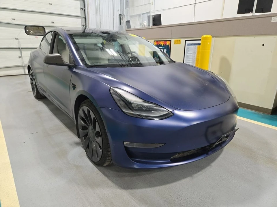 2021 Tesla Model 3 Performance - Image 4 of 9