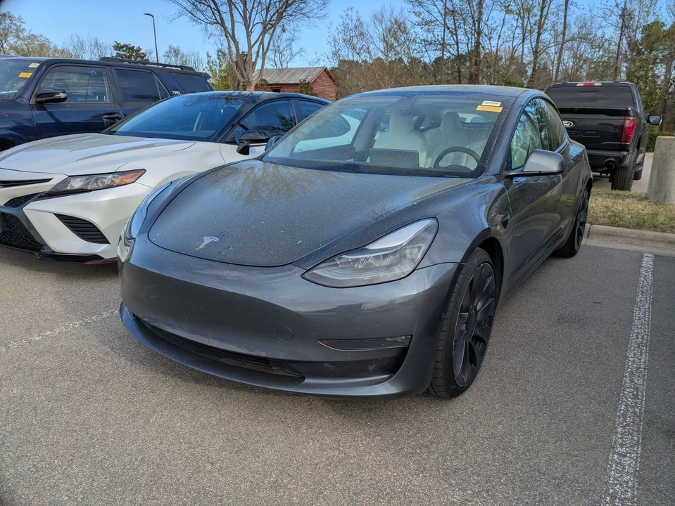 2021 Tesla Model 3 Performance - Image 3 of 4