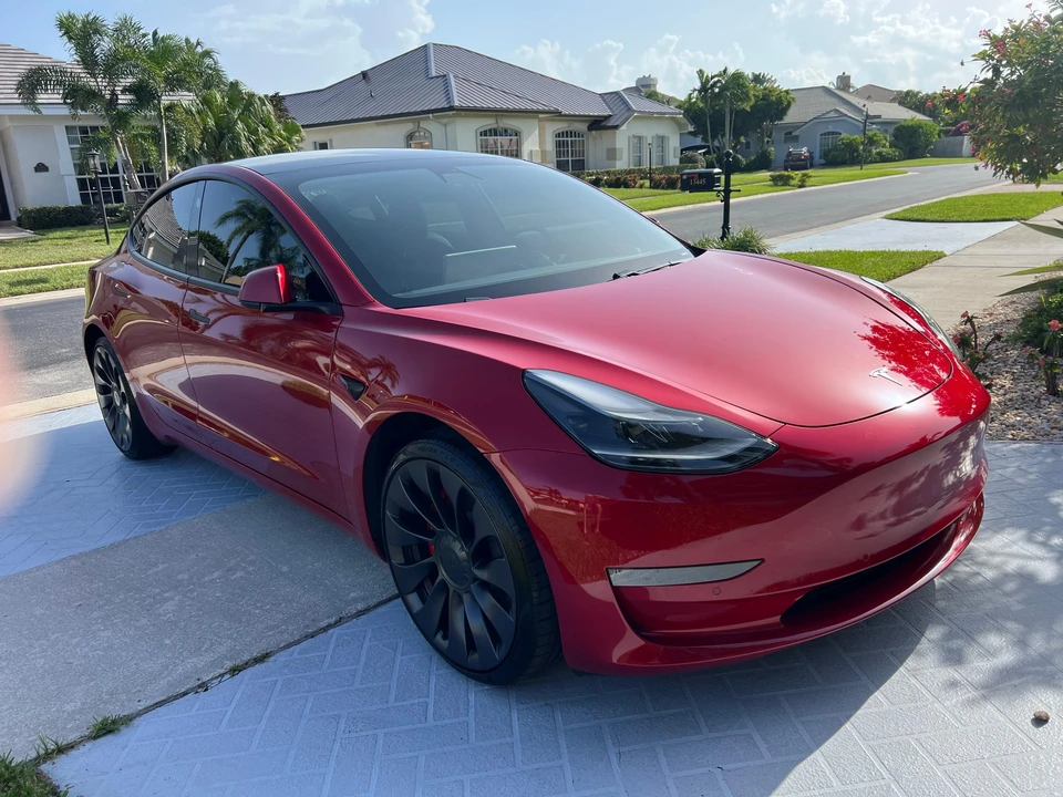 2021 Tesla Model 3 Performance - Image 18 of 31