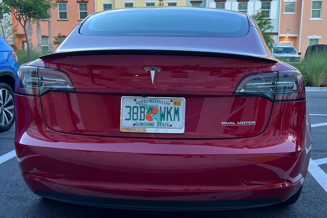 2021 Tesla Model 3 Performance - Image 5 of 31