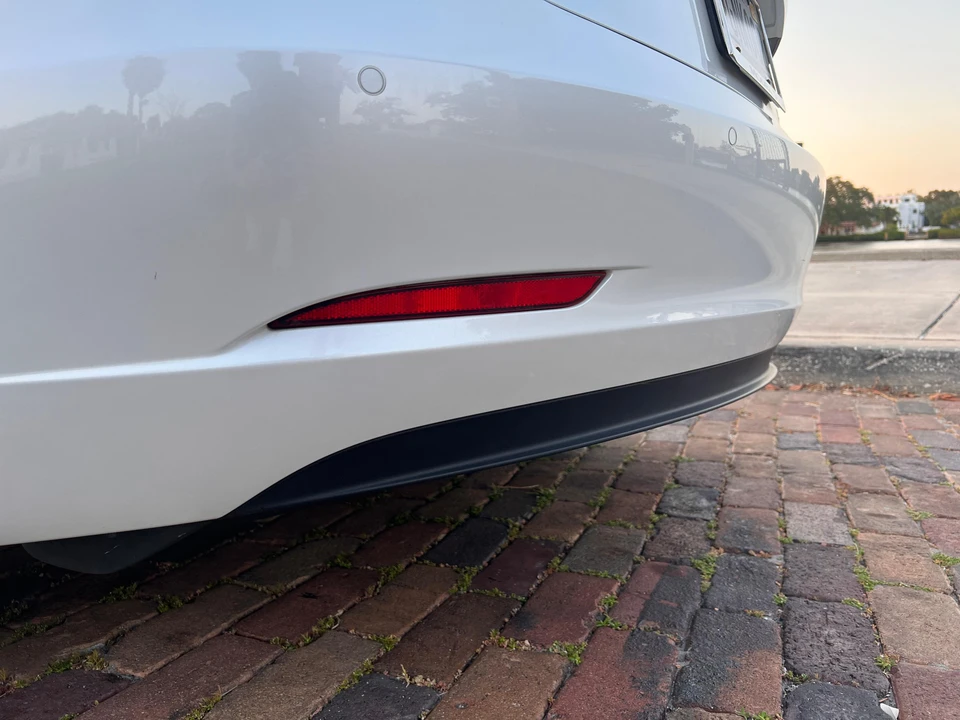 2021 Tesla Model 3 Performance - Image 27 of 31