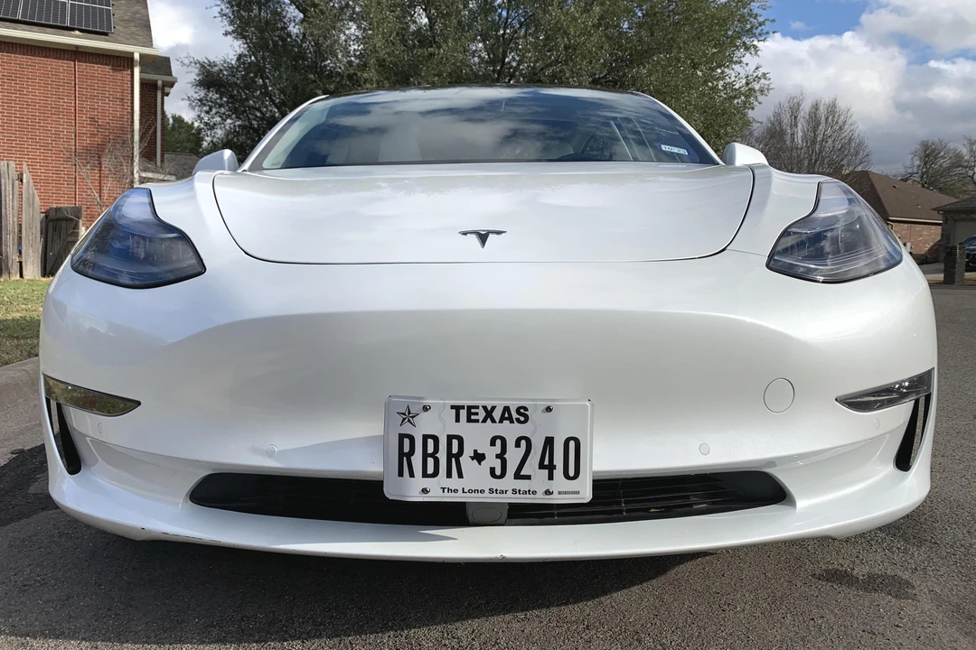 2021 Tesla Model 3 Performance - Image 2 of 31