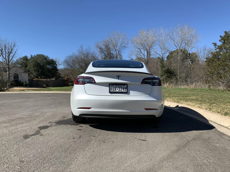2021 Tesla Model 3 Performance - Image 13 of 31
