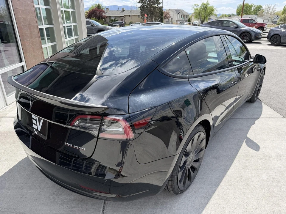 2021 Tesla Model 3 Performance - Image 8 of 21