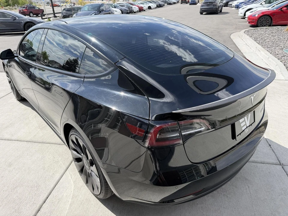 2021 Tesla Model 3 Performance - Image 6 of 21