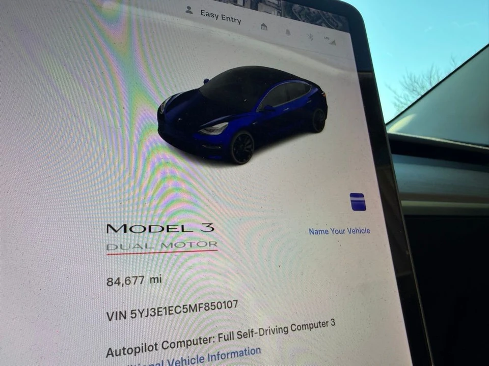 2021 Tesla Model 3 Performance - Image 14 of 14