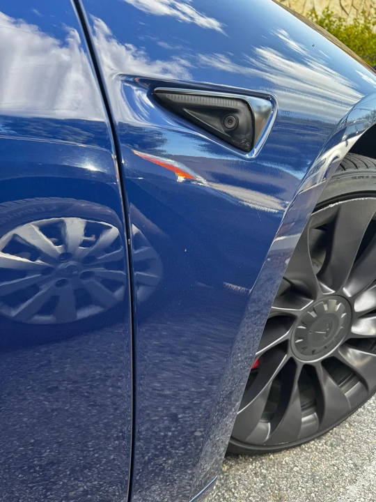 2021 Tesla Model 3 Performance - Image 23 of 31