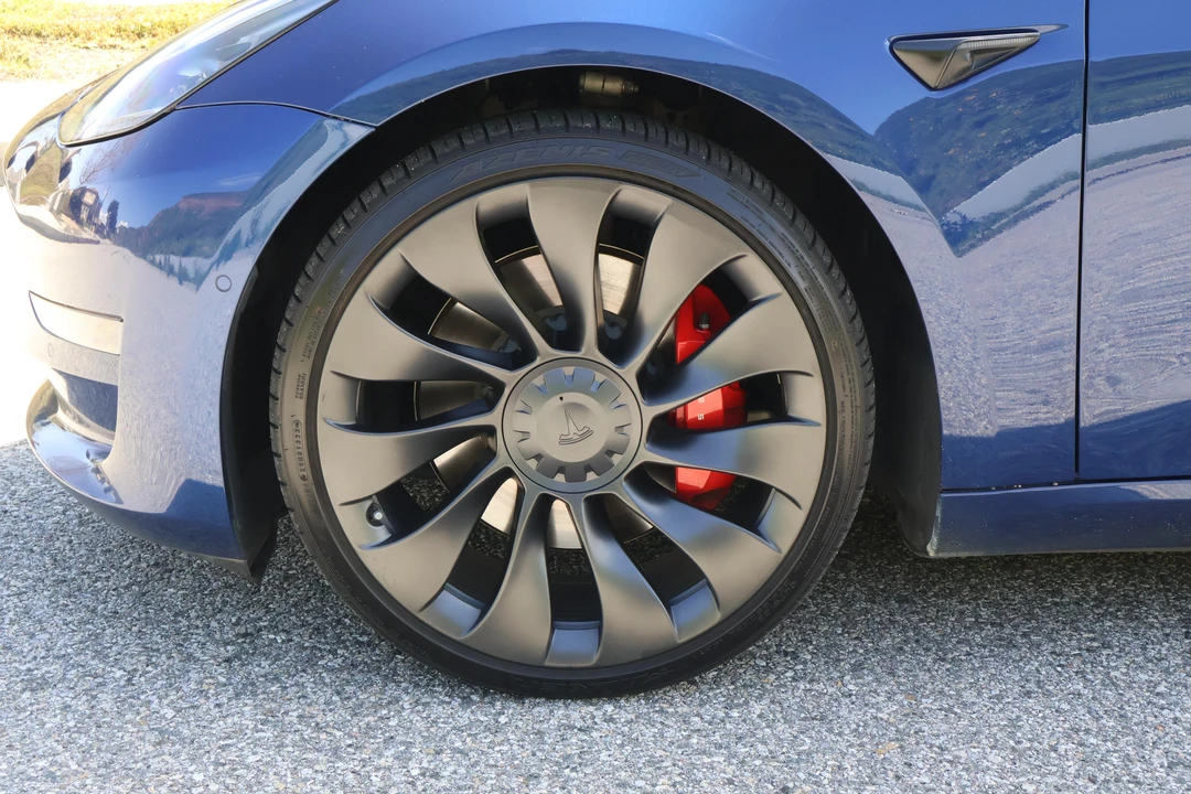 2021 Tesla Model 3 Performance - Image 29 of 31