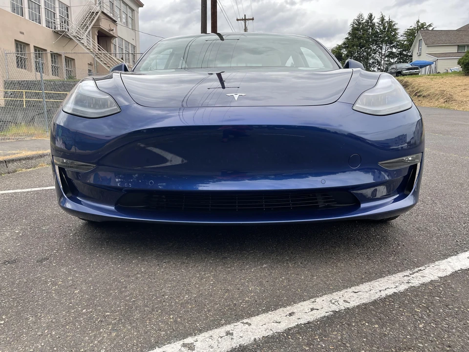 2021 Tesla Model 3 Performance - Image 6 of 31