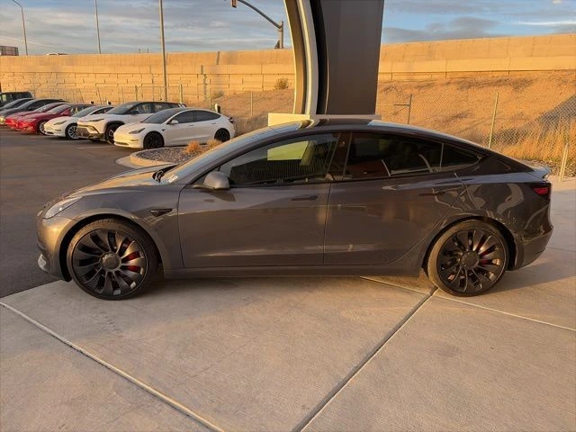 2021 Tesla Model 3 Performance - Image 5 of 21