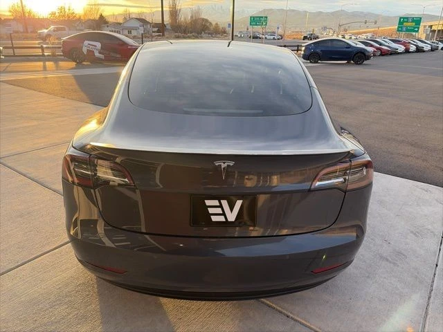 2021 Tesla Model 3 Performance - Image 7 of 21