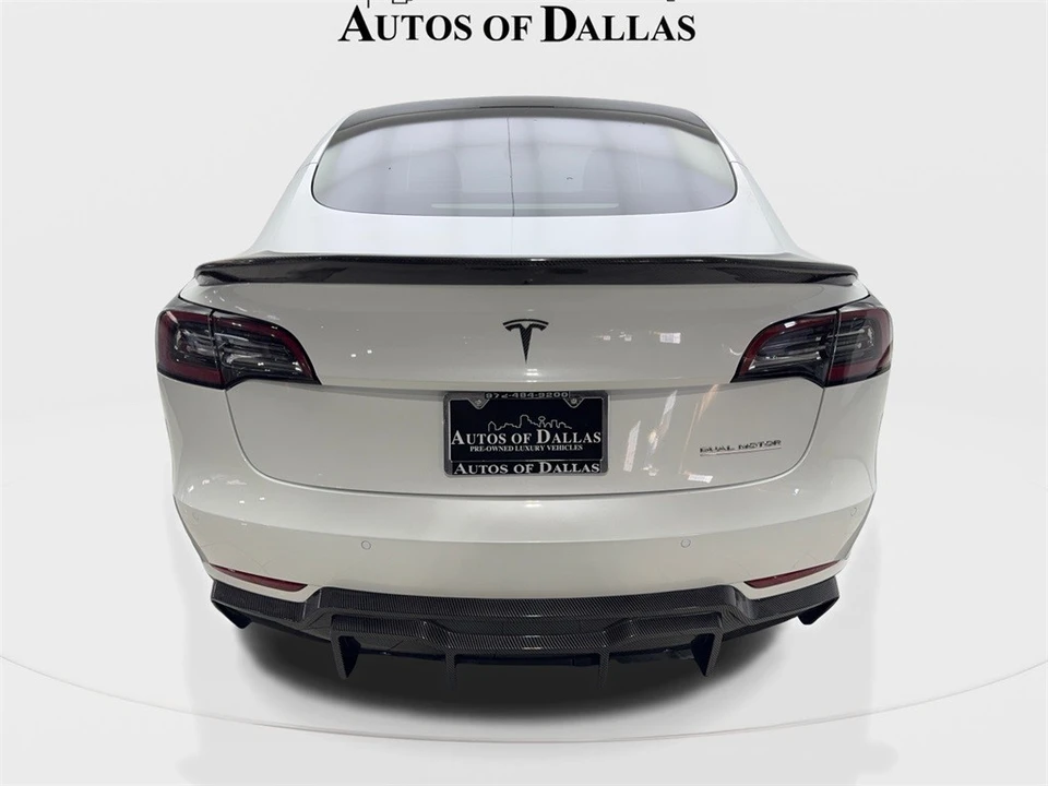 2021 Tesla Model 3 Performance - Image 7 of 12