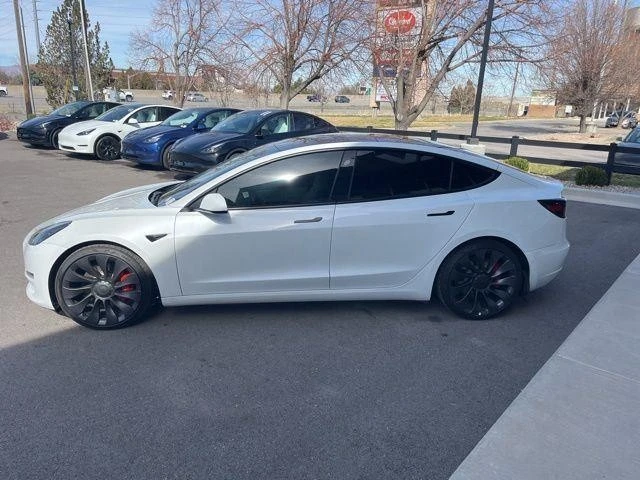 2021 Tesla Model 3 Performance - Image 4 of 21