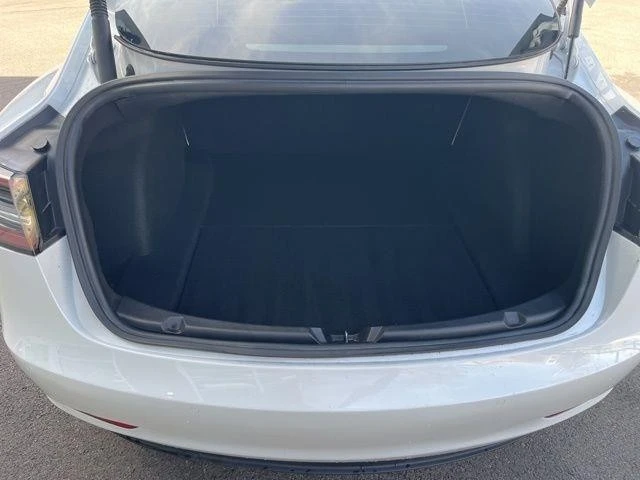 2021 Tesla Model 3 Performance - Image 17 of 21