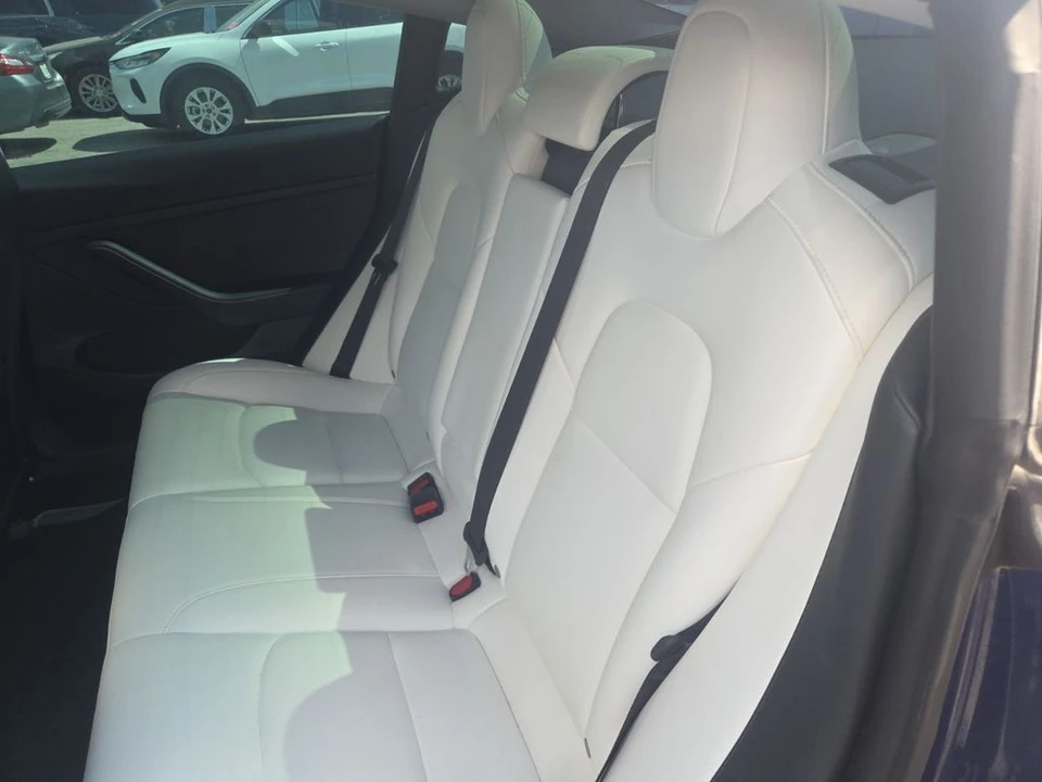 2021 Tesla Model 3 Performance - Image 5 of 5