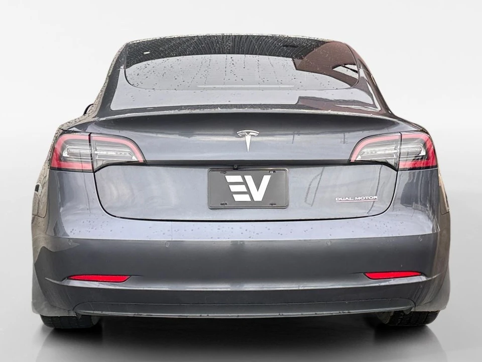 2021 Tesla Model 3 Performance - Image 7 of 21