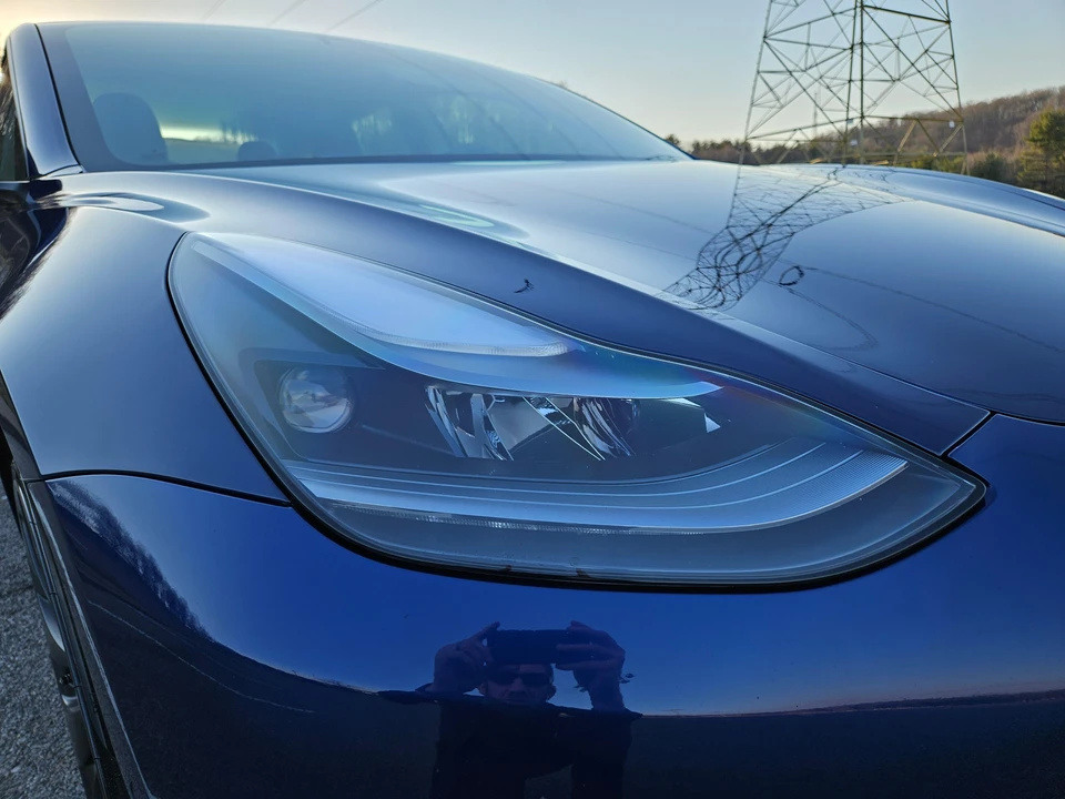 2021 Tesla Model 3 Performance - Image 29 of 31