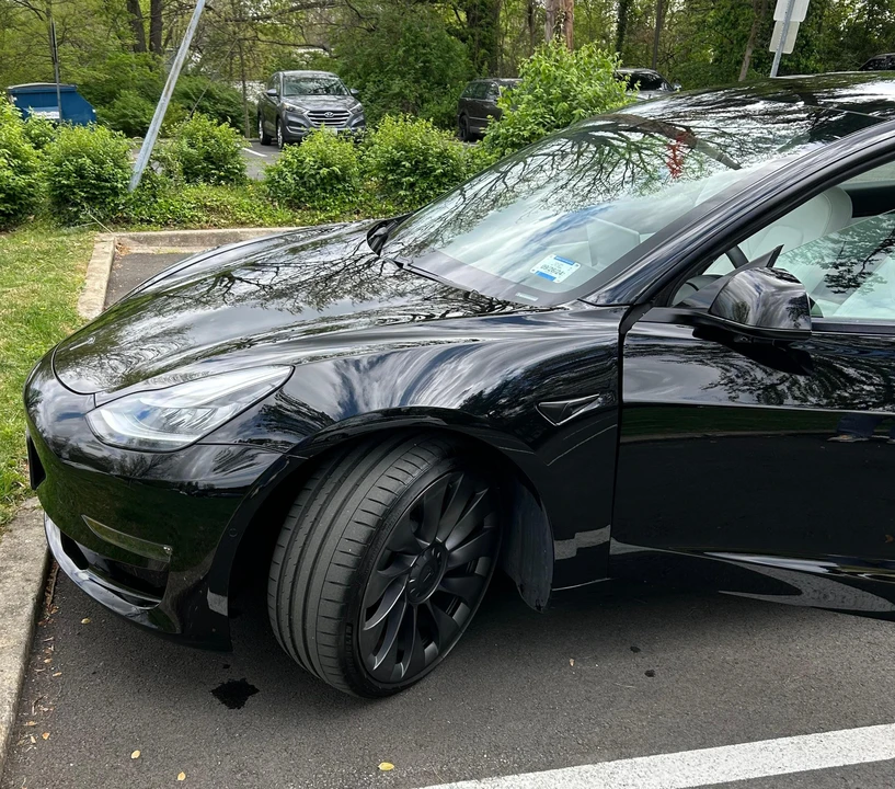 2021 Tesla Model 3 Performance - Image 24 of 31