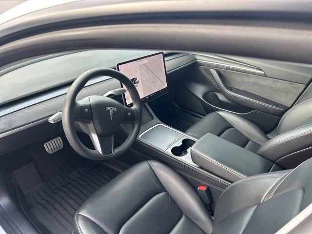 2021 Tesla Model 3 Performance - Image 12 of 21