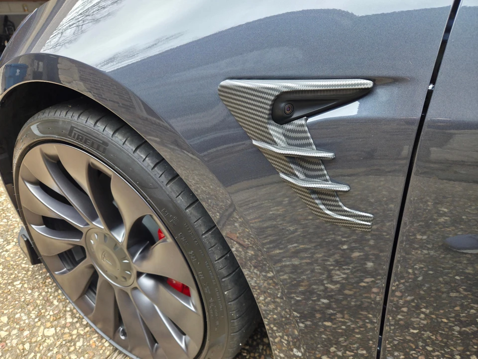 2021 Tesla Model 3 Performance - Image 26 of 31